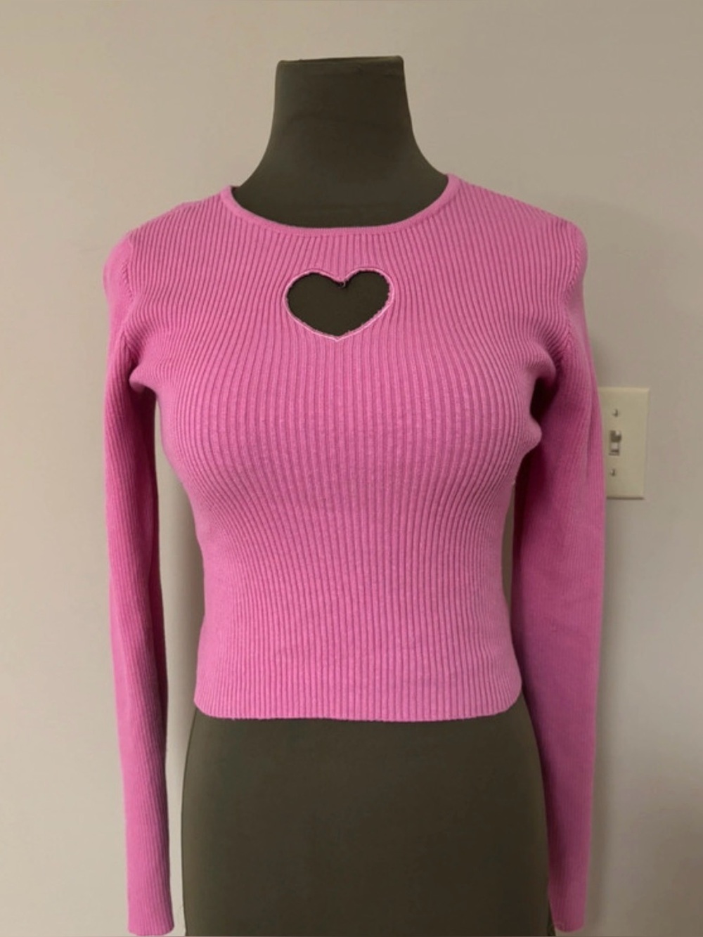 La Hearts Pink Ribbed Heart Cutout Top